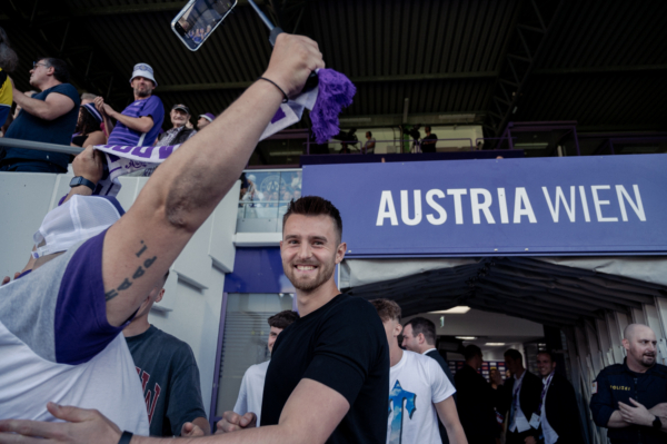 FK-AUSTRIA-WIEN-SAISON-FINISH-22-by-Daniel-Shaked-2022-6375.jpg